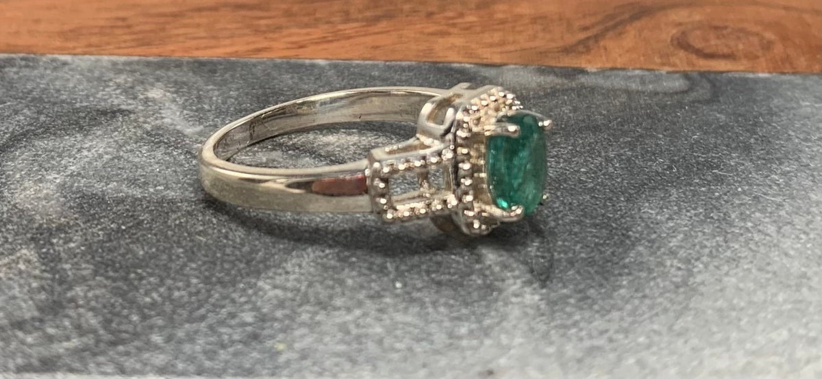 Natural Emerald Ring - US 7.5 - Genuine Emerald Ring - Oval Emerald Ring - May Birthstone - Christmas Gift - Solid 925 Sterling Silver Ring