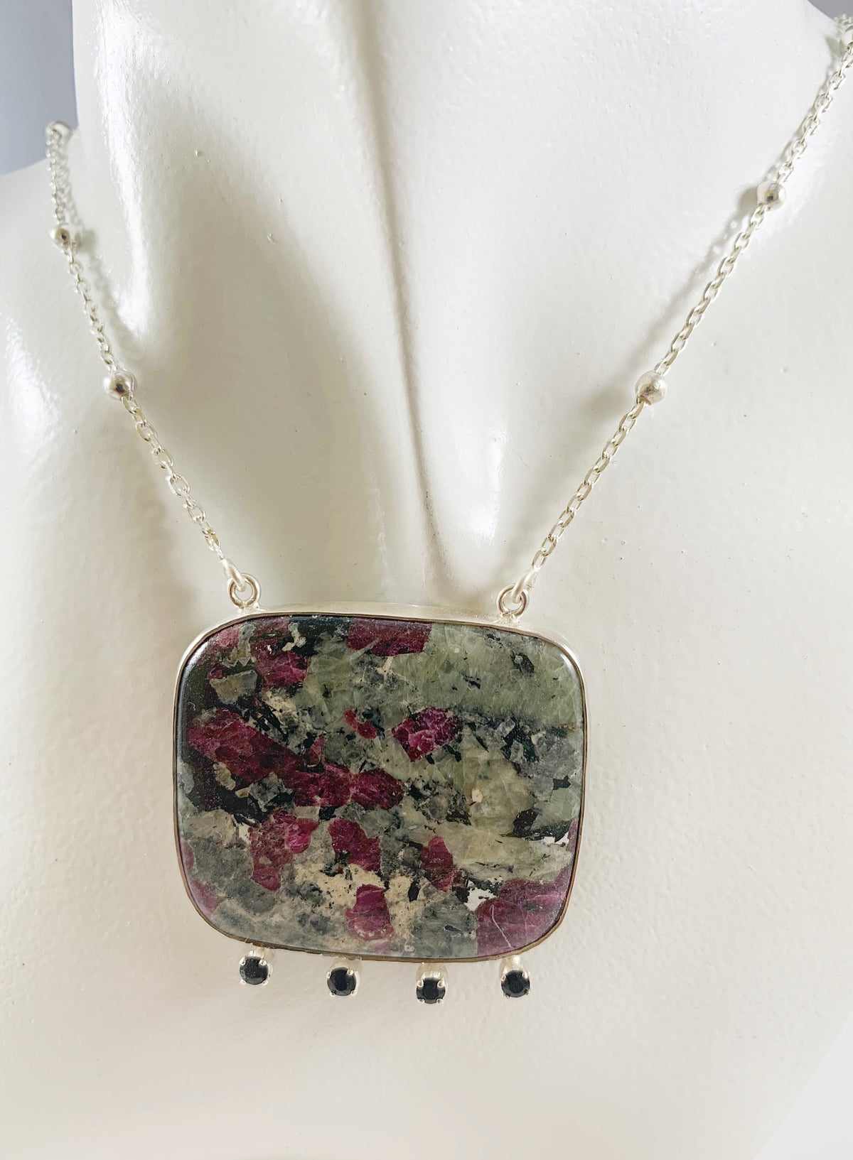 Ruby Zoisite and Black Onyx Pendant with Attached Chain - Stunning Ruby Zoisite ecklace - Rose Color Necklace - 925 Silver Gemstone
