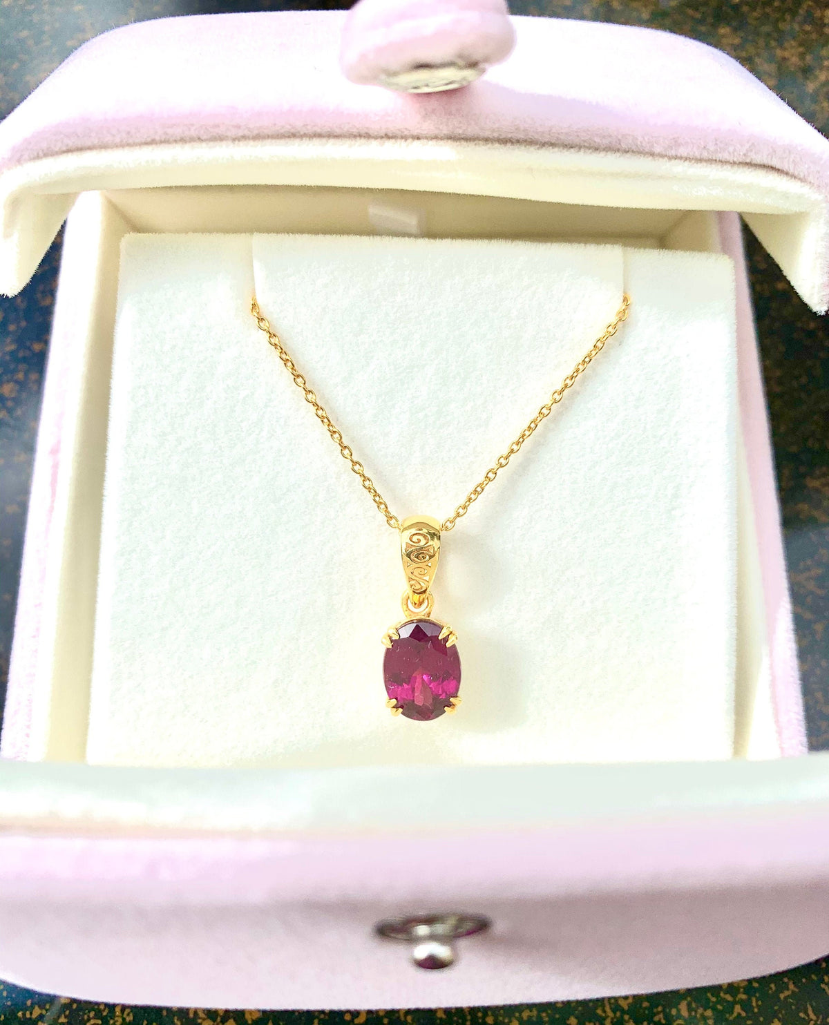 Solid 14 K Gold Rhodolite Garnet Pendant with 18 Inches Chain - Solid Gold Garnet Pendant -  Garnet Gold Necklace - Gold Gemstone Pendant
