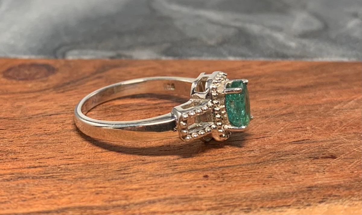Natural Emerald Ring - US 7.5 - Genuine Emerald Ring - Oval Emerald Ring - May Birthstone - Christmas Gift - Solid 925 Sterling Silver Ring