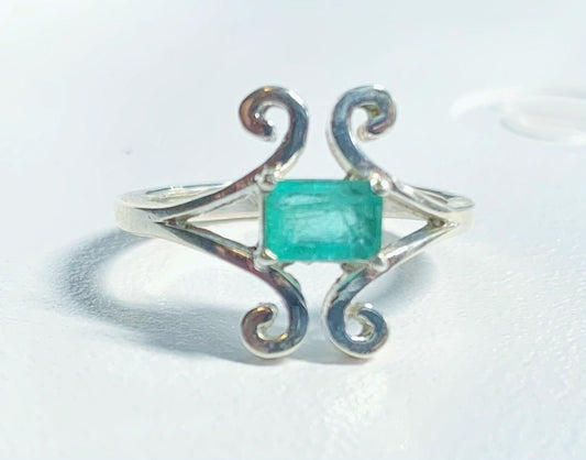Natural Emerald Ring - US 7.25 - Genuine Emerald Ring - Rectangle Emerald Ring - May Birthstone - Christmas Gift - 925 Sterling Silver Ring