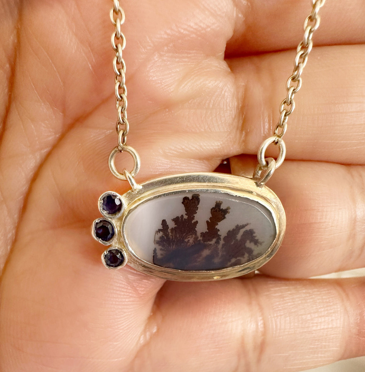 Solid 925 Silver Montana Agate and Blue Sapphire Pendant w attached chain - Montana Agate Necklace - Oval Montana Agate Sapphire Pendant