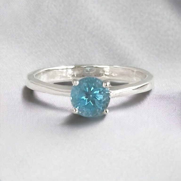 Natural Blue Topaz Sleek Ring - US 7.5 - Blue Topaz Ring - November Birthstone - Gemstone Ring - Engagement Ring - Sterling Silver Ring