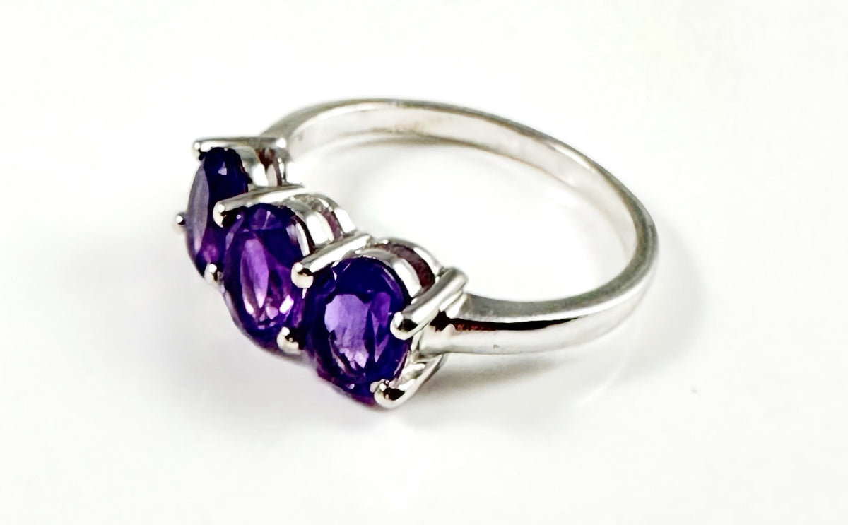 Natural Amethyst Ring - US 7.75 - Statement Ring - Gemstone Ring - February Birthstone - Silver Ring - Solid 925 Sterling Silver Ring