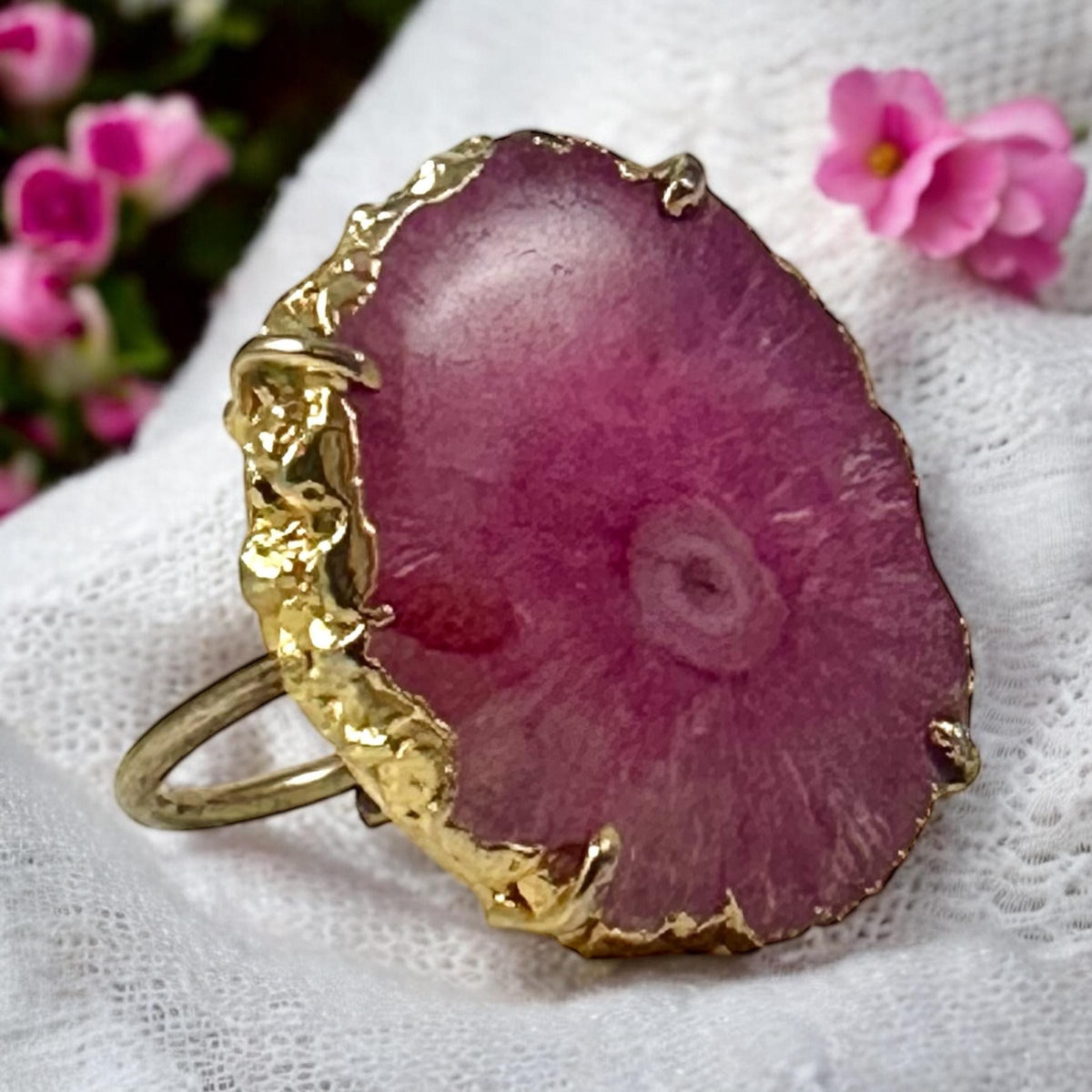 Pink Agate Adjustable Ring - Pink Cocktail Ring - Druzy Ring - Rough Gemstone Ring- Unique Pink Ring- Gift for Her - June Birthstone