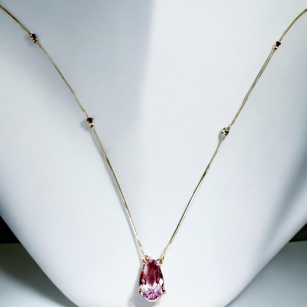 Natural Kunzite Pear-Shaped Necklace - Rare Gemstone -Light Lavender Gemstone Necklace- Solid 925 Sterling Silver Pendant - Kunzite Pendant